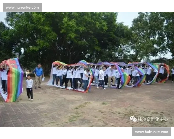 悉尼国际比赛精彩纷呈,赛场上群英汇聚激烈角逐引人关注 悉尼国际比赛精彩纷呈,赛场上群英汇聚激烈角逐引人关注