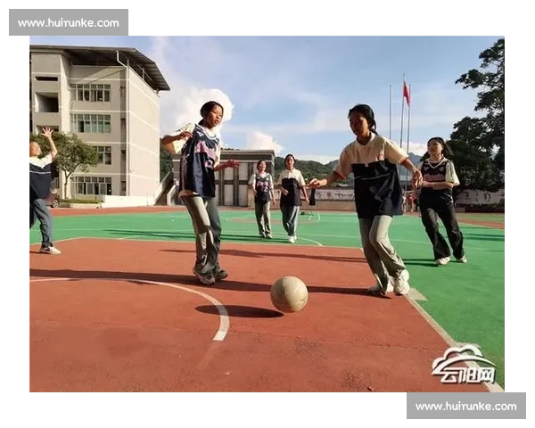 某县举办盛大篮球比赛激烈角逐展现运动精神风采 某县举办盛大篮球比赛激烈角逐展现运动精神风采