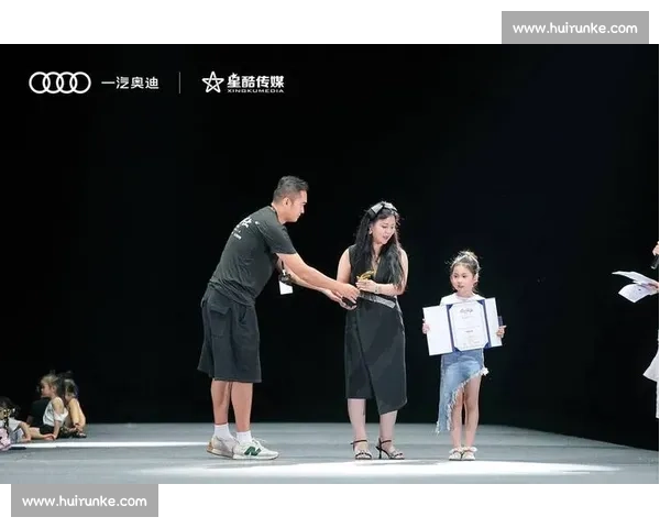 粤语比赛盛典:传承与创新共融的语言魅力之夜 粤语比赛盛典:传承与创新共融的语言魅力之夜